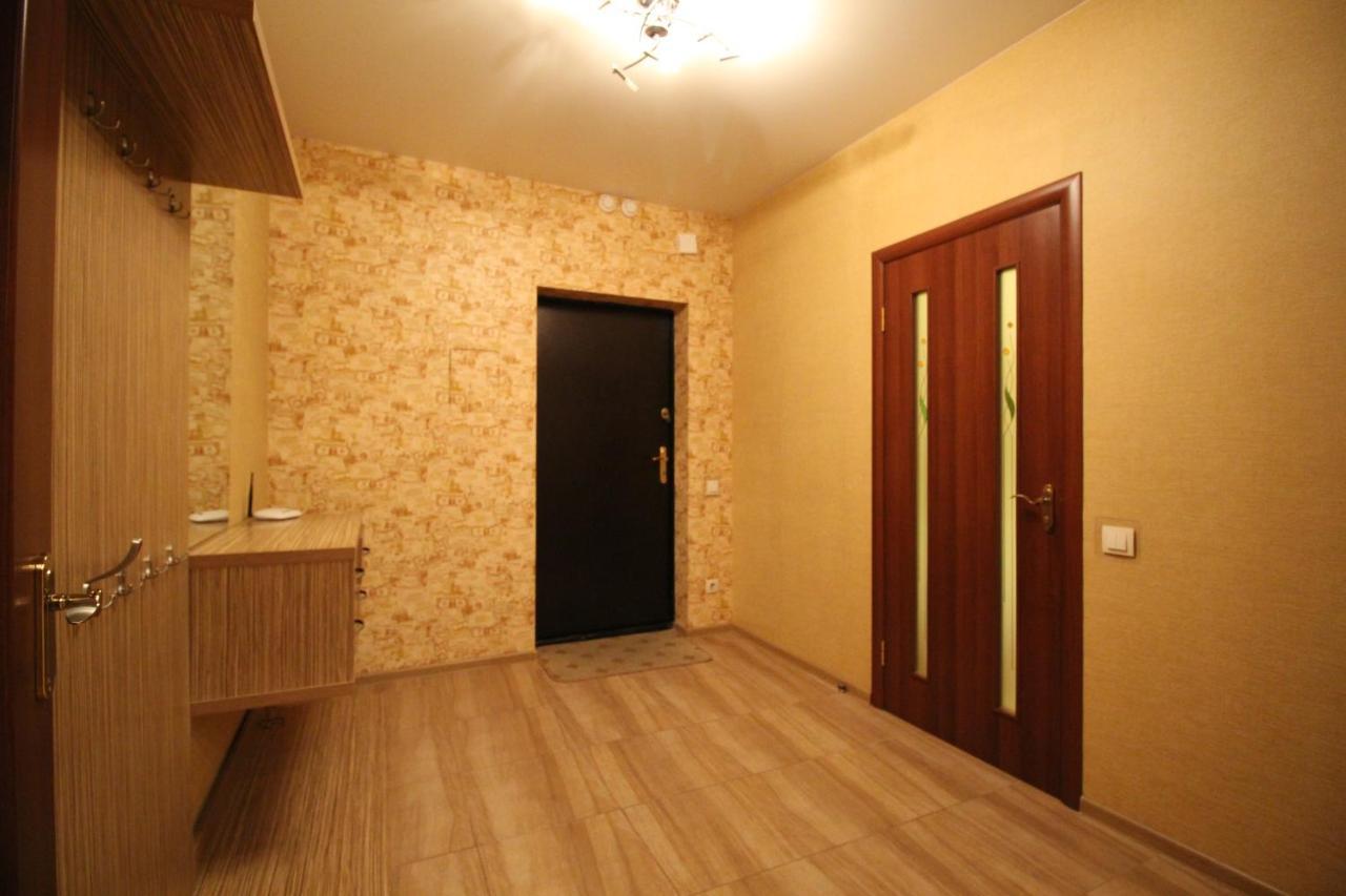 Panoramic View Lux Apartment On Metro Osokorky 키예프 외부 사진