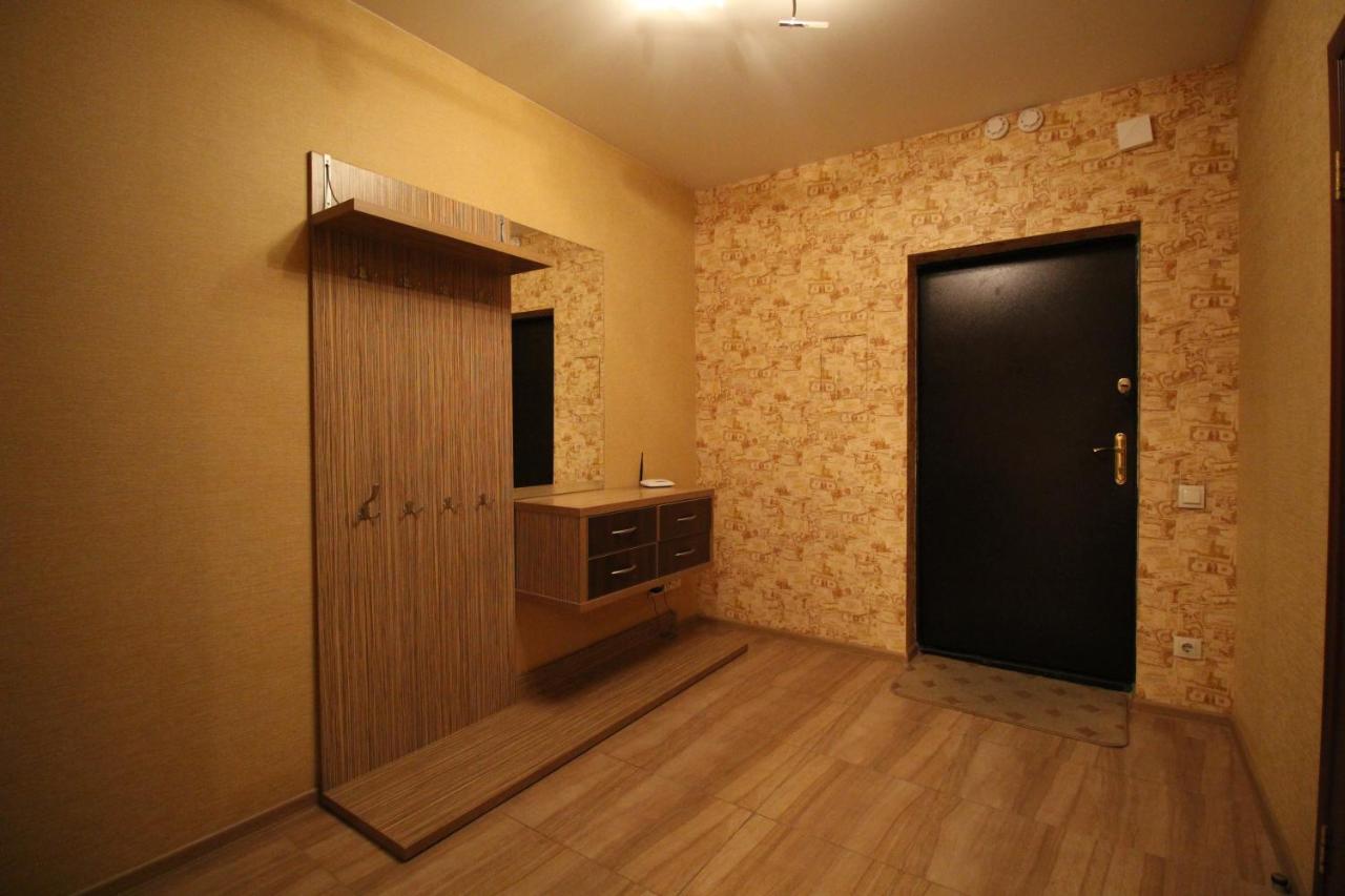 Panoramic View Lux Apartment On Metro Osokorky 키예프 외부 사진